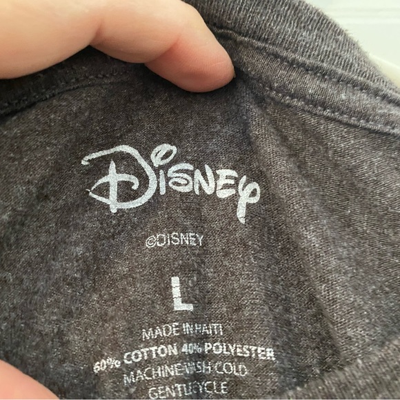 Disney tee - Picture 3 of 3
